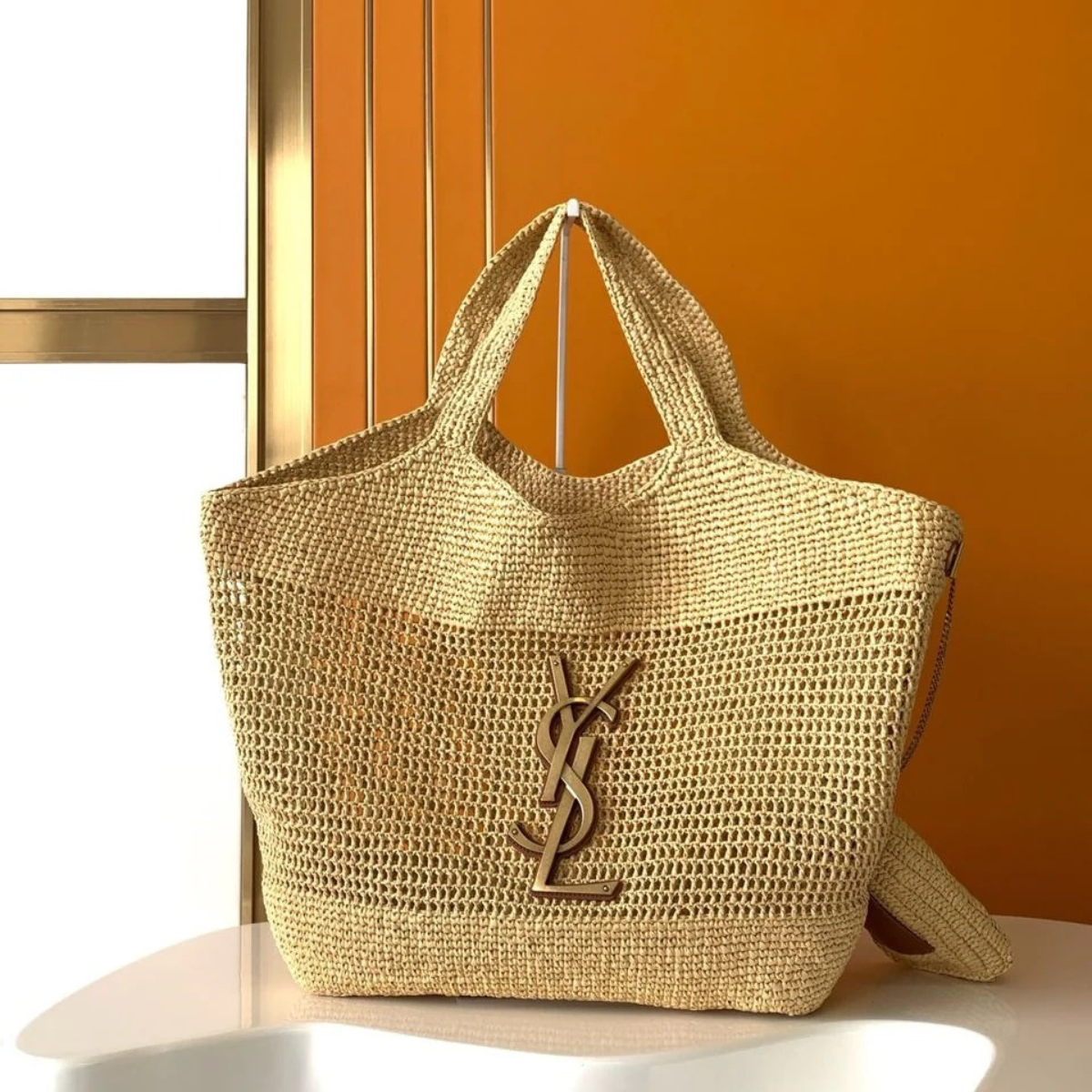 SAC ICARE YVES SAINT LAURENT EN RAPHIA