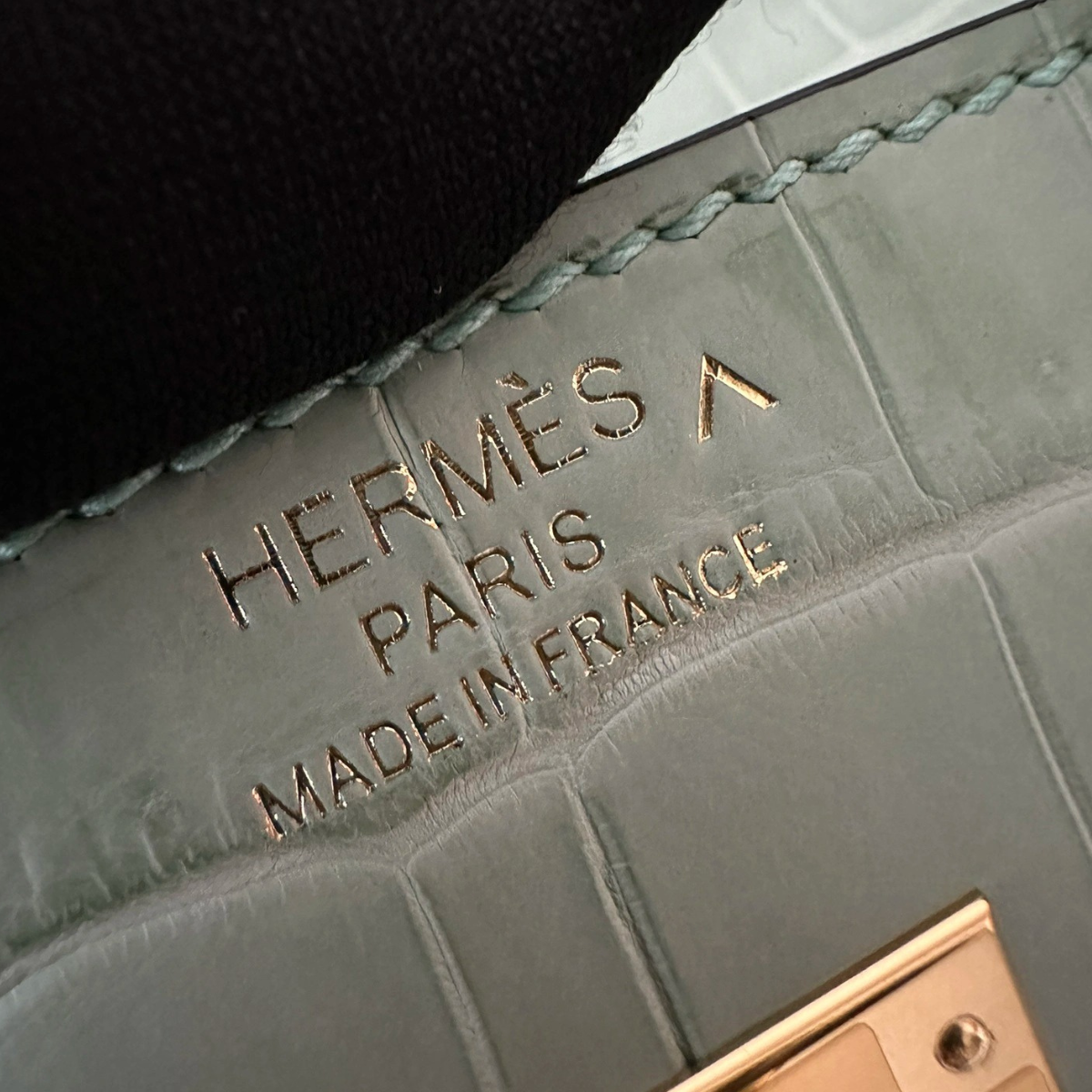 HERMÈS KELLY 28 VERT D'EAU ALLIGATOR – ÉDITION LIMITÉE