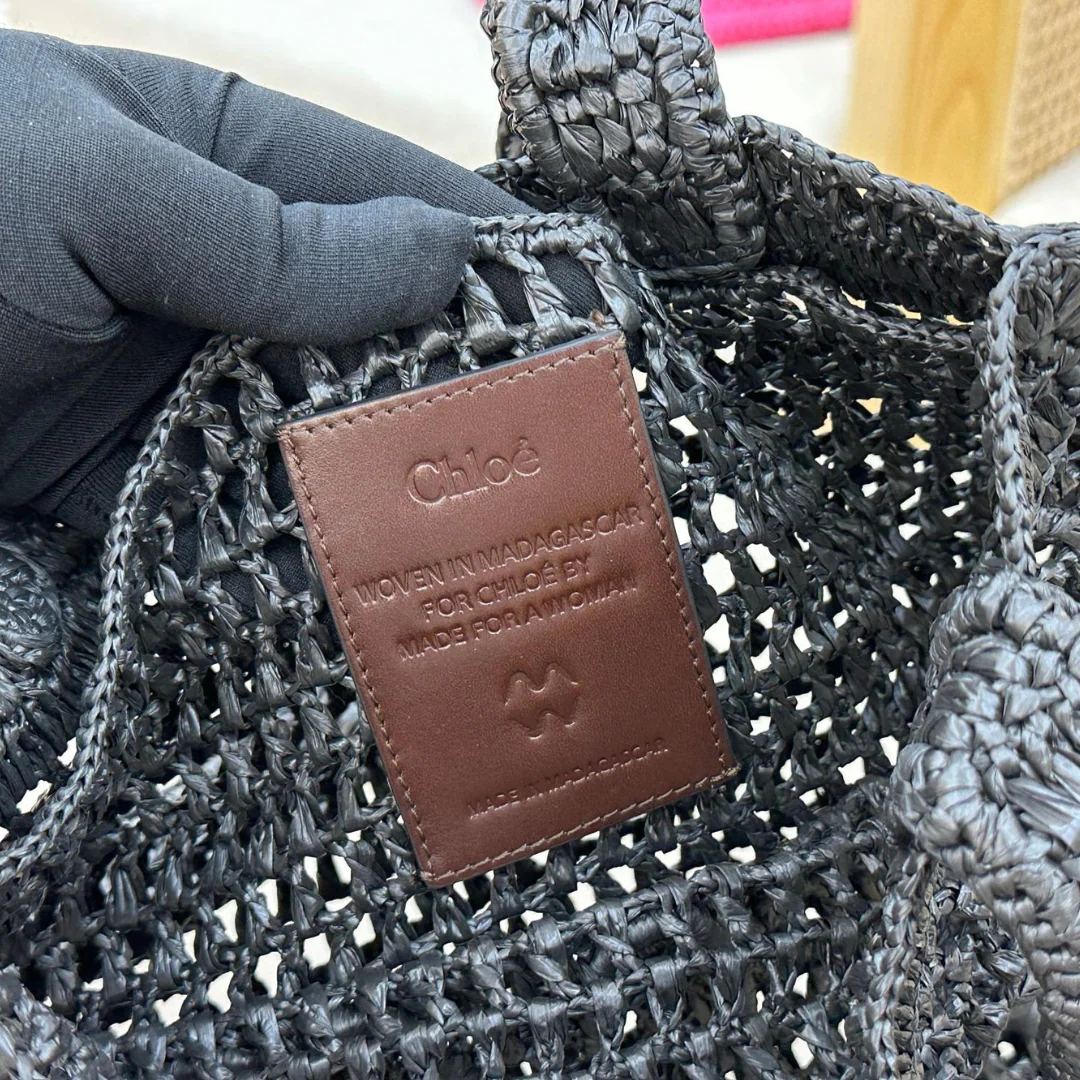 SAC BANANE D'ÉTÉ CHLOÉ EN RAFFIA