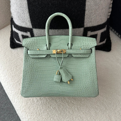 HERMÈS KELLY 28 VERT D'EAU ALLIGATOR – ÉDITION LIMITÉE