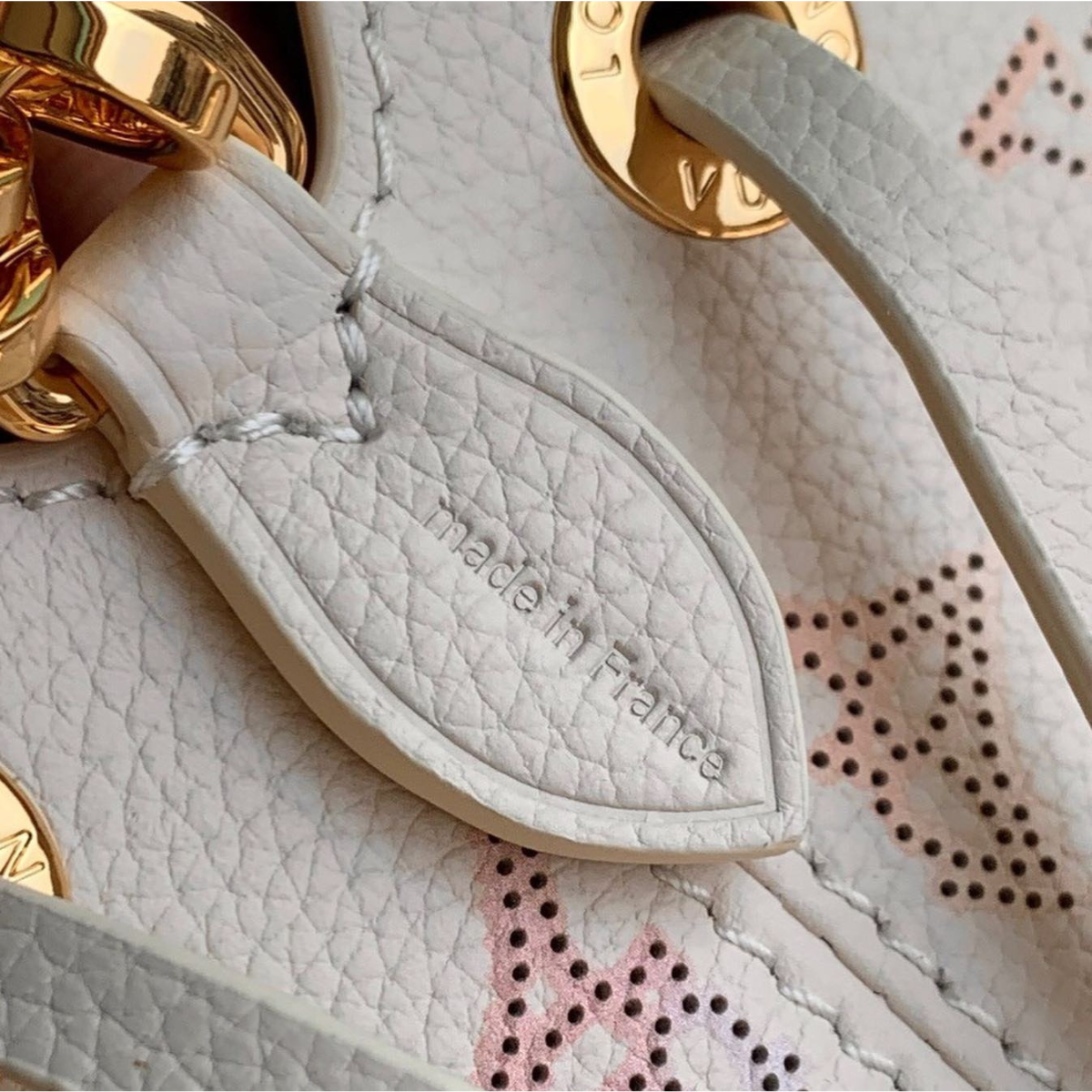 LOUIS VUITTON – SAC BELLA