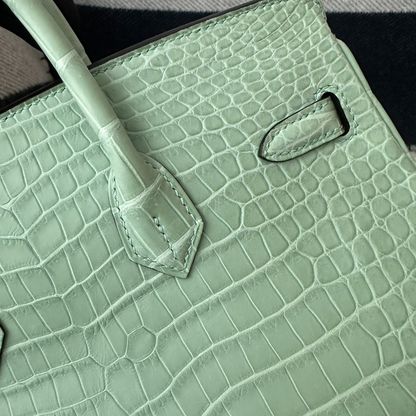 HERMÈS KELLY 28 VERT D'EAU ALLIGATOR – ÉDITION LIMITÉE
