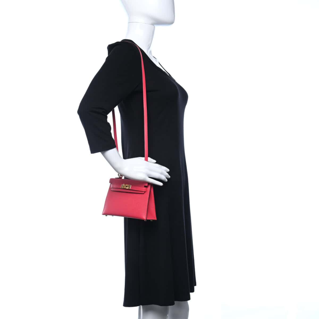 SAC HERMÈS KELLY 20 ROSE AVEC FERMOIRS DORÉS