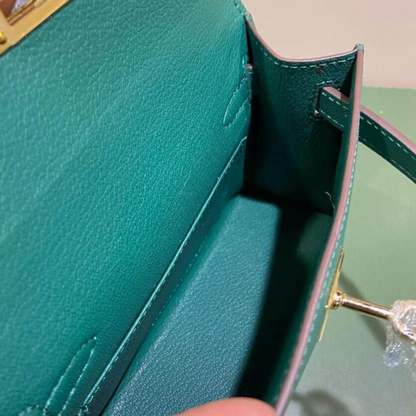 SAC HERMÈS KELLY 20 AVEC FERMOIRS DORÉS VERT