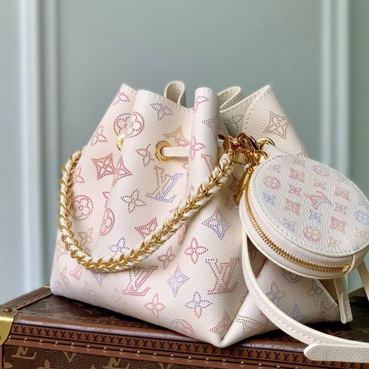 LOUIS VUITTON – SAC BELLA