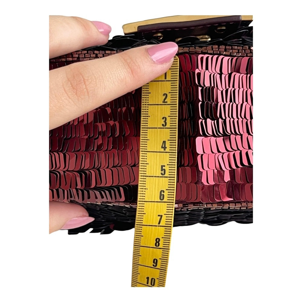 SAC BAGUETTE FENDI À PAILLETTES ROUGES
