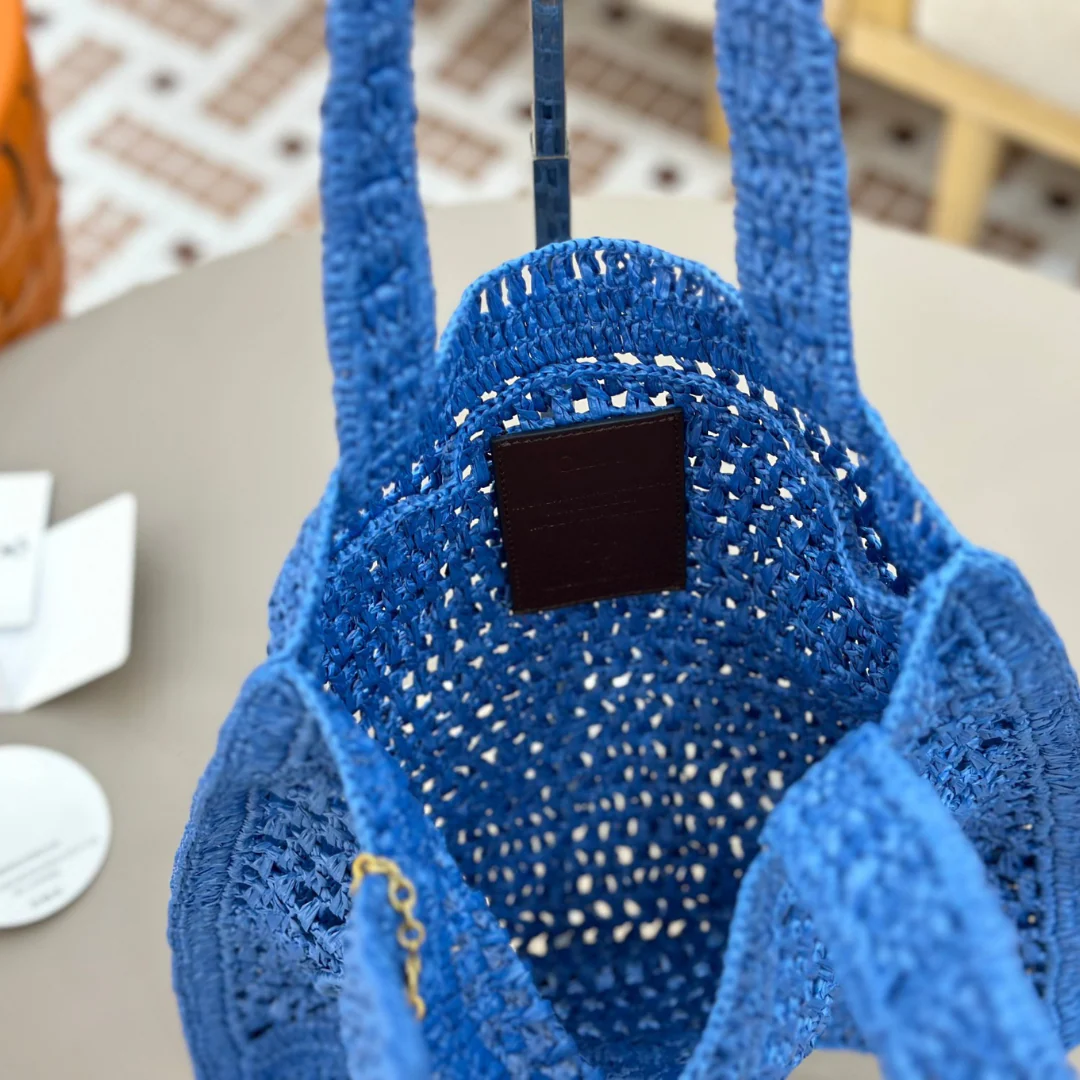 SAC BANANE D'ÉTÉ CHLOÉ EN RAFFIA