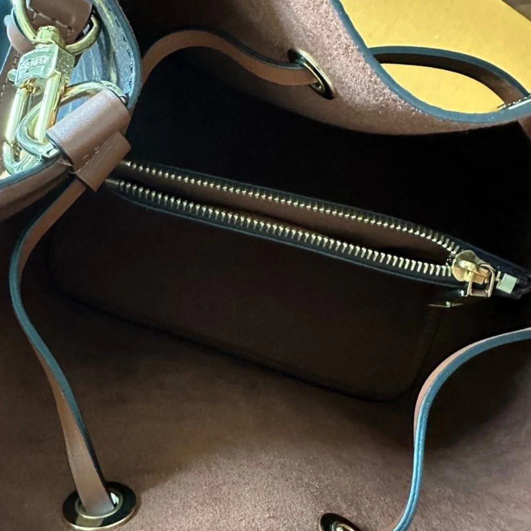 SAC NÉONOÉ MM PAR LOUIS VUITTON